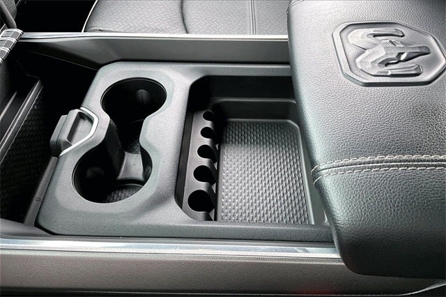 2023 RAM 3500 Laramie Crew Cab 4x4 8' Box