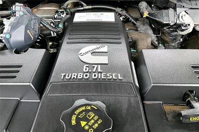 2023 RAM 3500 Laramie Crew Cab 4x4 8' Box