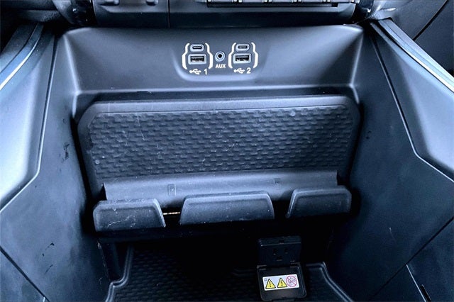 2023 RAM 3500 Laramie Crew Cab 4x4 8' Box