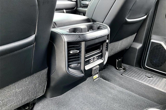 2023 RAM 3500 Laramie Crew Cab 4x4 8' Box