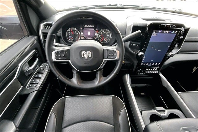 2023 RAM 3500 Laramie Crew Cab 4x4 8' Box