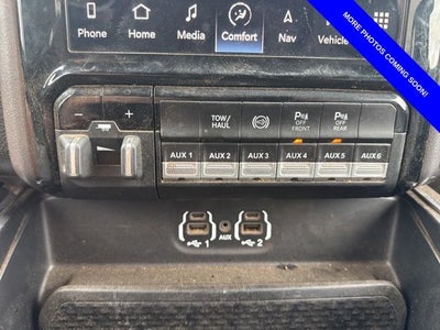 2022 RAM 3500 Laramie Crew Cab 4x4 8' Box