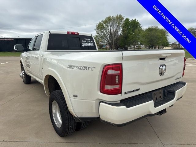 2022 RAM 3500 Laramie Crew Cab 4x4 8' Box