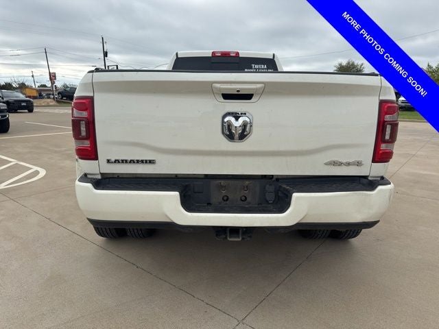 2022 RAM 3500 Laramie Crew Cab 4x4 8' Box