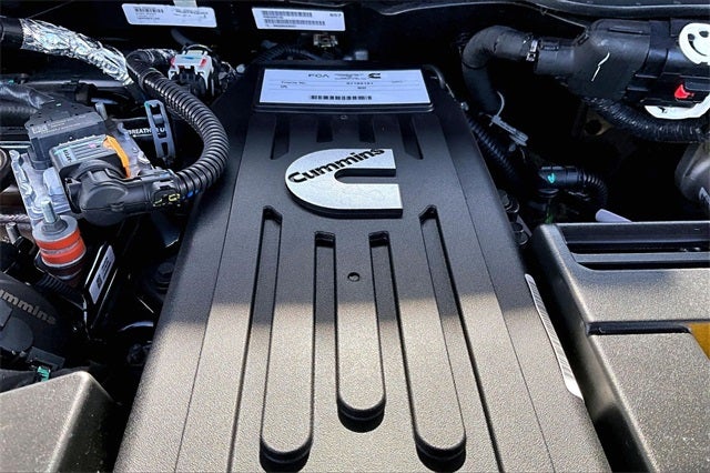 2026 RAM Ram 3500 RAM 3500 LARAMIE CREW CAB 4X4 8' BOX