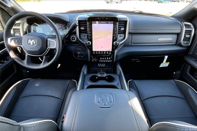 2026 RAM Ram 3500 RAM 3500 LARAMIE CREW CAB 4X4 8' BOX