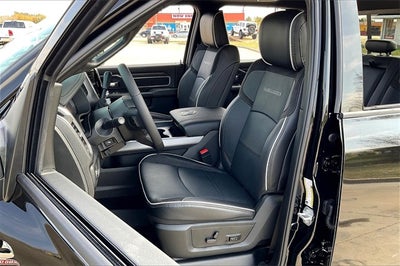 2026 RAM Ram 3500 RAM 3500 LARAMIE CREW CAB 4X4 8' BOX