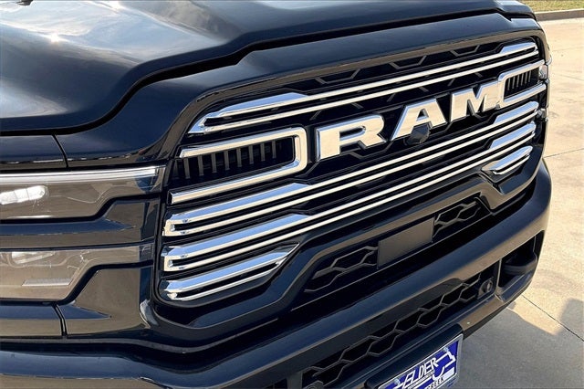 2026 RAM Ram 3500 RAM 3500 LARAMIE CREW CAB 4X4 8' BOX