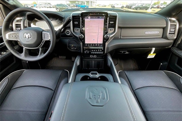 2026 RAM Ram 3500 RAM 3500 LARAMIE CREW CAB 4X4 8' BOX