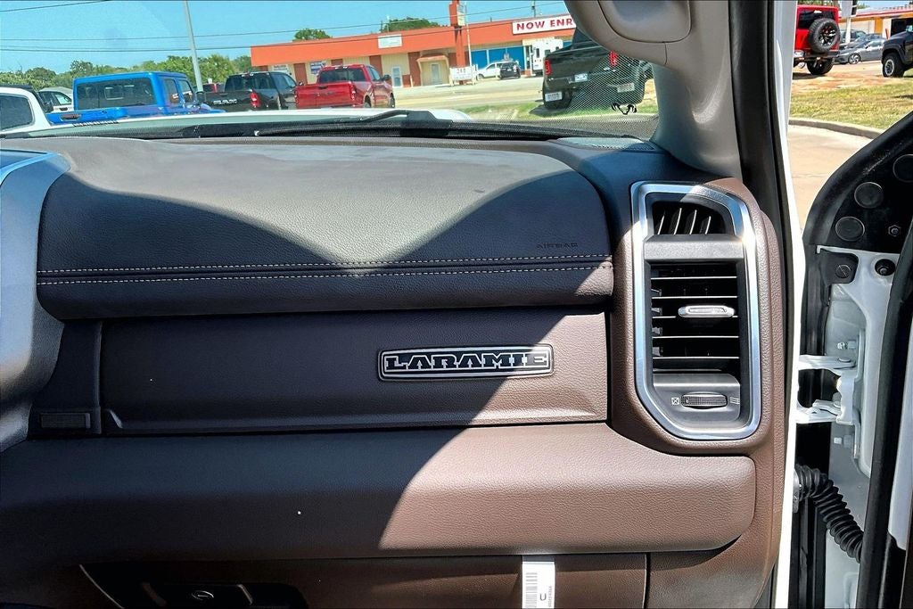 2026 RAM Ram 3500 RAM 3500 LARAMIE MEGA CAB 4X4 6'4' BOX