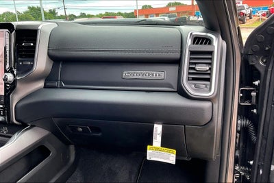 2026 RAM Ram 3500 RAM 3500 LARAMIE MEGA CAB 4X4 6'4' BOX