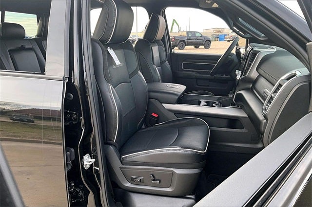 2025 RAM 3500 Laramie Mega Cab 4x4 6'4' Box