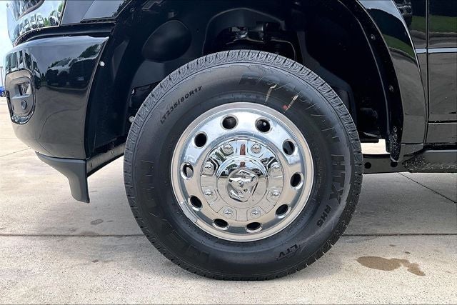 2026 RAM Ram 3500 RAM 3500 LIMITED LONGHORN CREW CAB 4X4 8' BOX