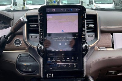 2026 RAM Ram 3500 RAM 3500 LIMITED LONGHORN CREW CAB 4X4 8' BOX