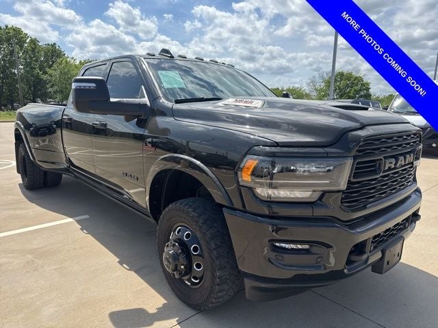 2023 RAM 3500 Limited Crew Cab 4x4 8' Box