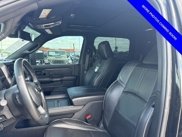 2023 RAM 3500 Limited Crew Cab 4x4 8' Box