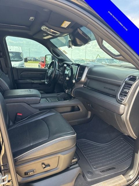 2023 RAM 3500 Limited Crew Cab 4x4 8' Box