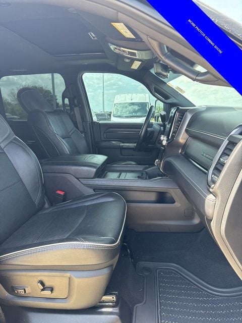 2023 RAM 3500 Limited Crew Cab 4x4 8' Box