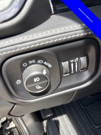 2023 RAM 3500 Limited Crew Cab 4x4 8' Box