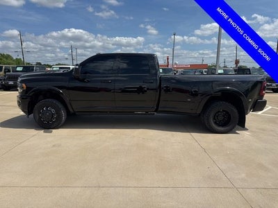 2023 RAM 3500 Limited Crew Cab 4x4 8' Box