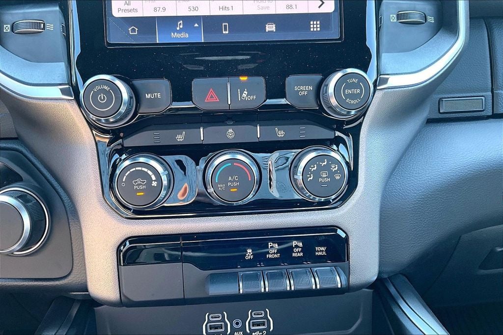 2026 RAM 1500 RAM 1500 LONE STAR CREW CAB 4X2 5'7' BOX