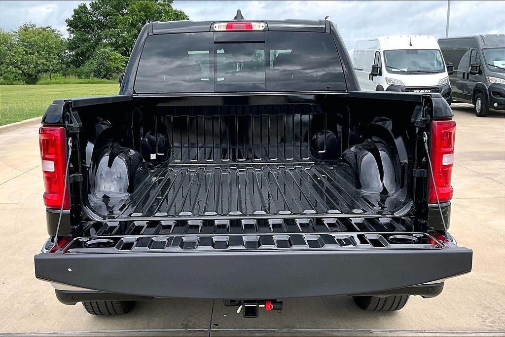2026 RAM 1500 RAM 1500 LONE STAR CREW CAB 4X2 5'7' BOX