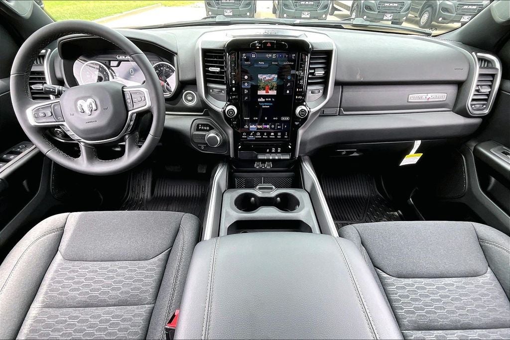 2026 RAM Ram 1500 RAM 1500 LONE STAR CREW CAB 4X2 5'7' BOX
