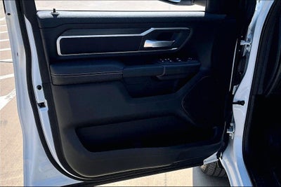 2026 RAM Ram 1500 RAM 1500 LONE STAR CREW CAB 4X2 5'7' BOX