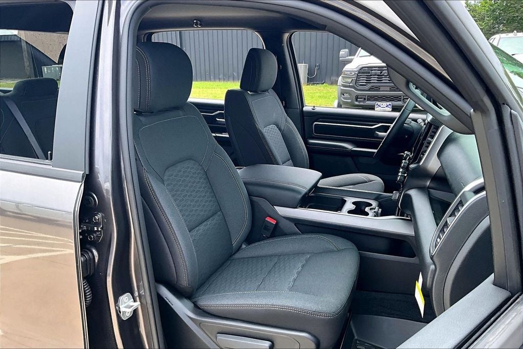 2026 RAM 1500 RAM 1500 LONE STAR CREW CAB 4X2 5'7' BOX