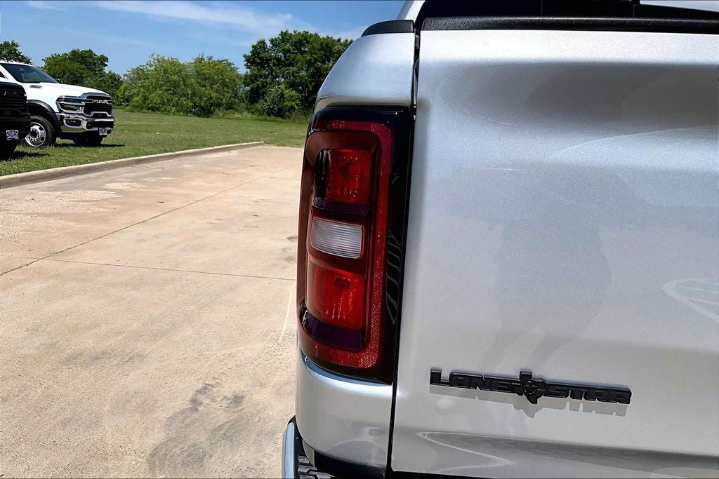 2026 RAM Ram 1500 RAM 1500 LONE STAR CREW CAB 4X2 5'7' BOX