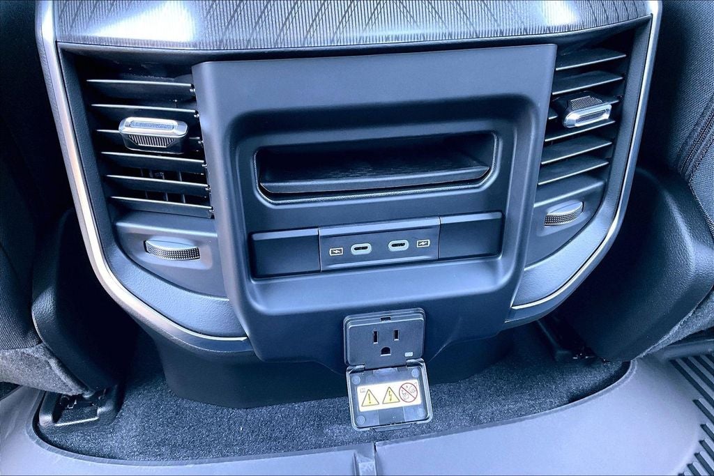 2026 RAM Ram 1500 RAM 1500 LONE STAR CREW CAB 4X2 5'7' BOX