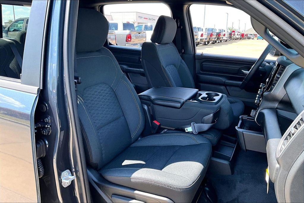 2026 RAM Ram 1500 RAM 1500 EXPRESS CREW CAB 4X2 5'7' BOX