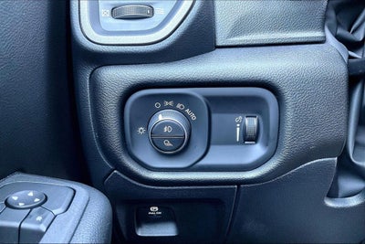 2026 RAM Ram 1500 RAM 1500 EXPRESS CREW CAB 4X2 5'7' BOX