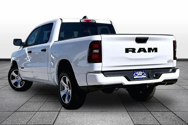 2026 RAM Ram 1500 RAM 1500 EXPRESS CREW CAB 4X2 5'7' BOX