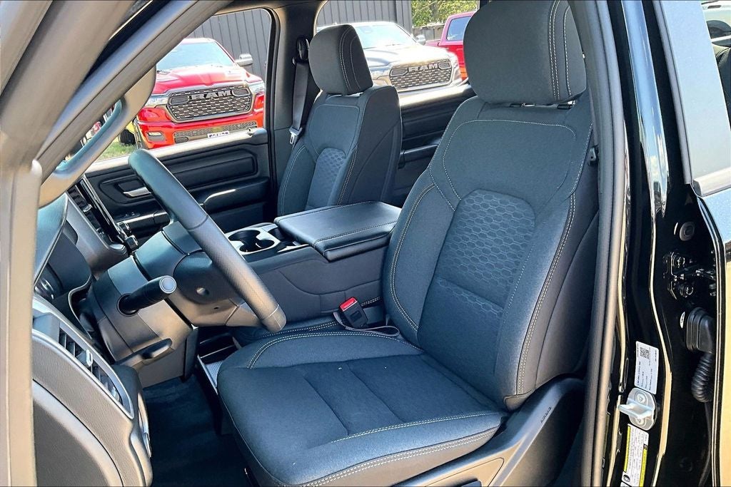 2026 RAM Ram 1500 RAM 1500 EXPRESS CREW CAB 4X2 5'7' BOX