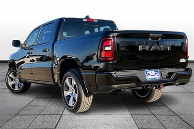 2026 RAM Ram 1500 RAM 1500 EXPRESS CREW CAB 4X2 5'7' BOX