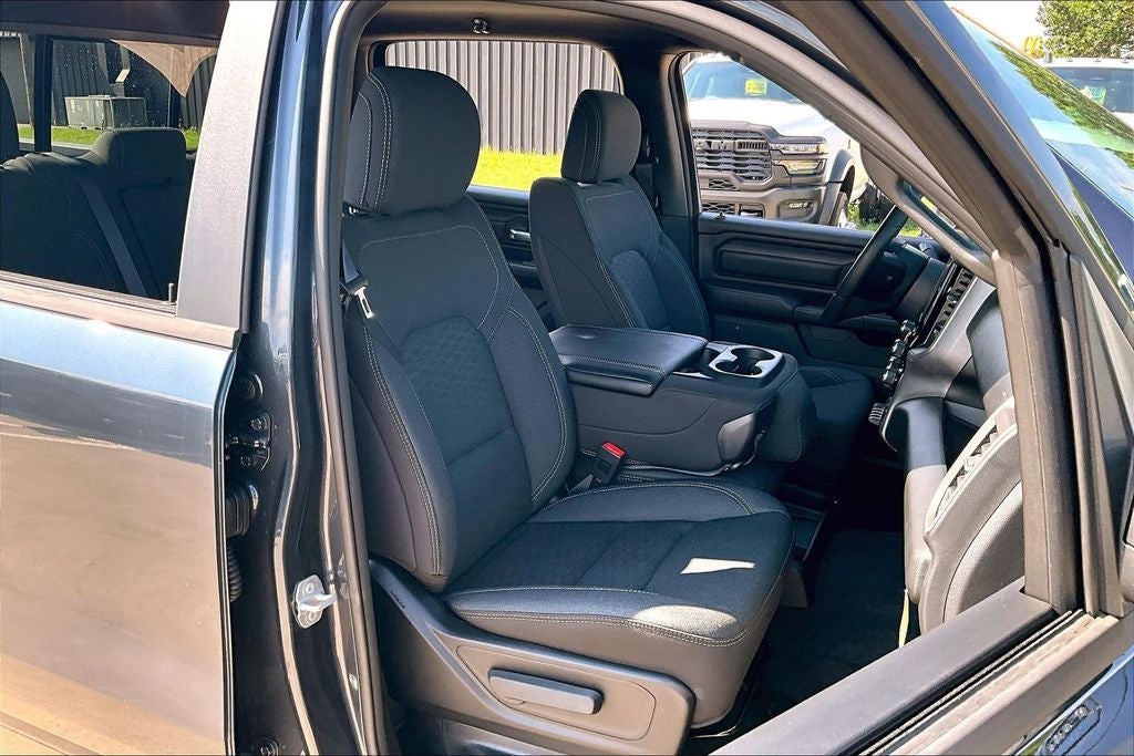 2026 RAM Ram 1500 RAM 1500 EXPRESS CREW CAB 4X2 5'7' BOX