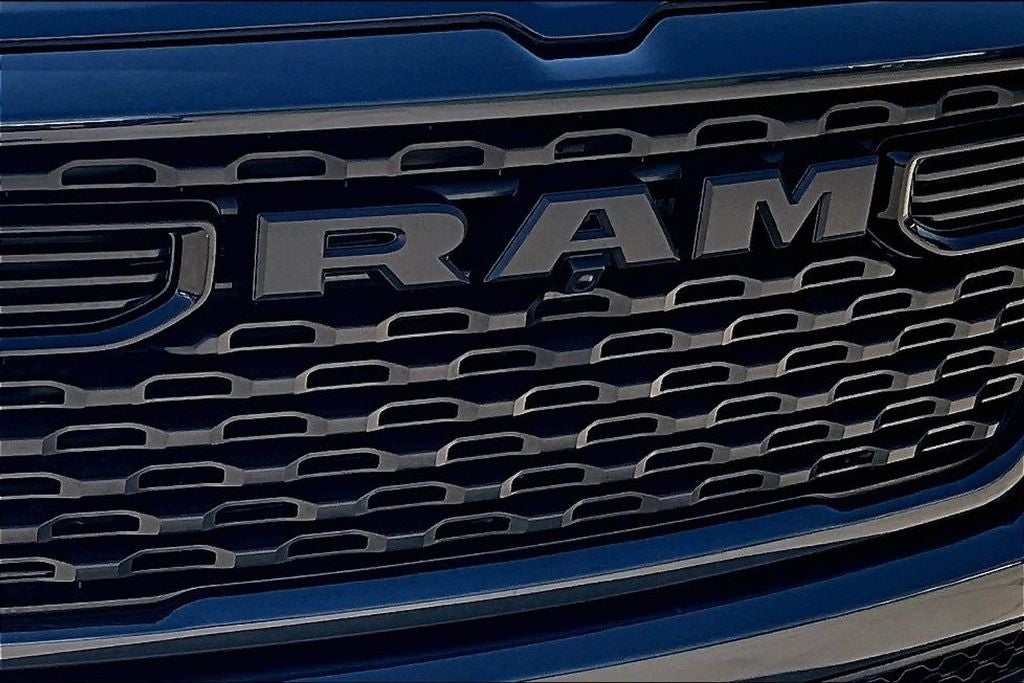 2026 RAM Ram 1500 RAM 1500 EXPRESS CREW CAB 4X2 5'7' BOX