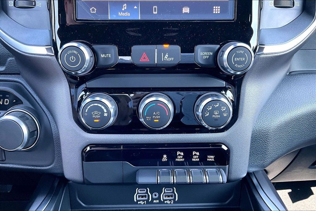 2026 RAM Ram 1500 Express