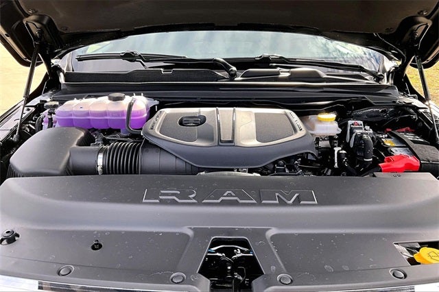 2026 RAM Ram 1500 RAM 1500 LONE STAR CREW CAB 4X4 5'7' BOX