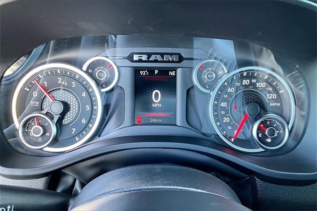 2026 RAM Ram 1500 RAM 1500 LONE STAR CREW CAB 4X4 5'7' BOX