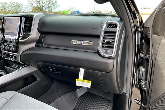 2026 RAM Ram 1500 RAM 1500 LONE STAR CREW CAB 4X4 5'7' BOX