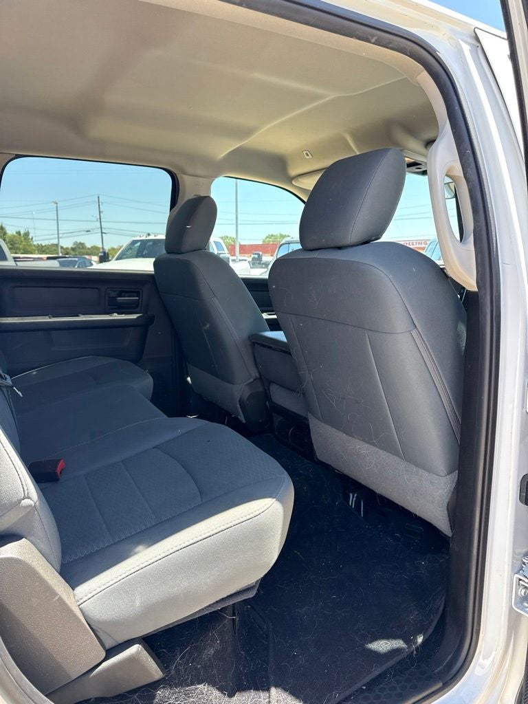2018 RAM 2500 Tradesman Crew Cab 4x4 6'4' Box