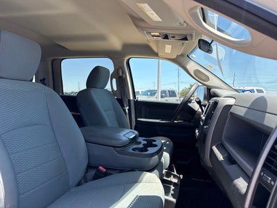 2018 RAM 2500 Tradesman Crew Cab 4x4 6'4' Box