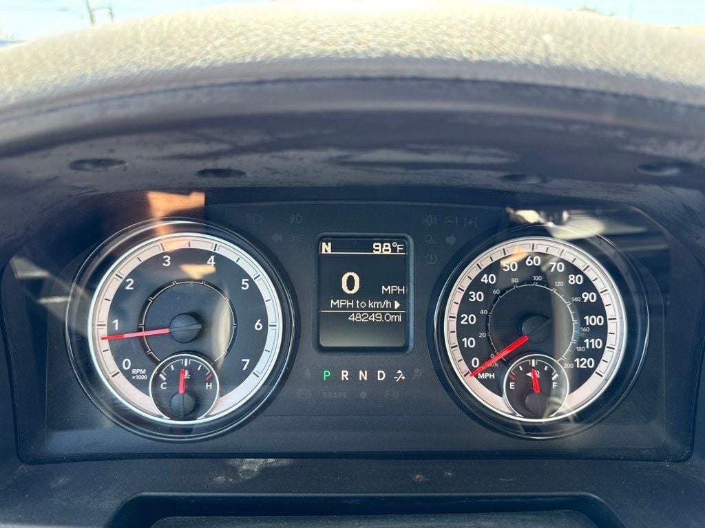 2018 RAM 2500 Tradesman Crew Cab 4x4 6'4' Box