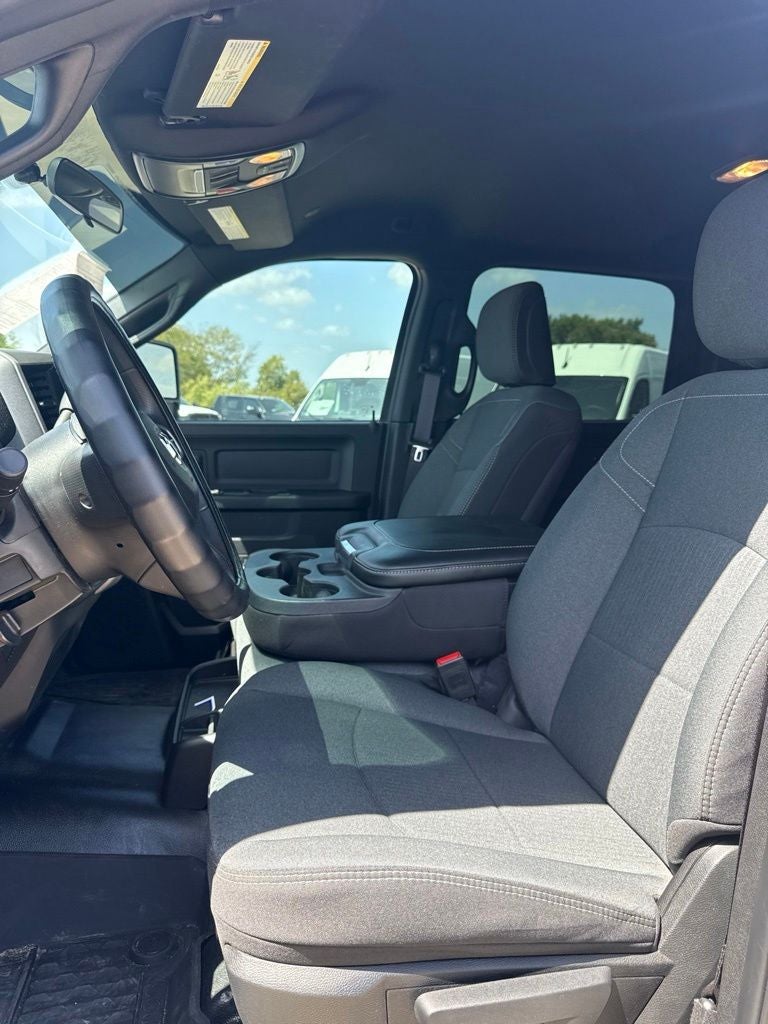 2024 RAM 2500 Tradesman Crew Cab 4x4 6'4' Box