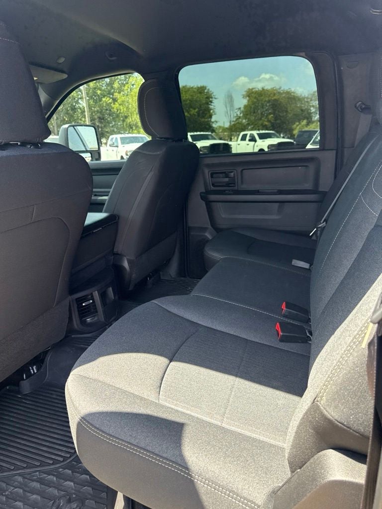 2024 RAM 2500 Tradesman Crew Cab 4x4 6'4' Box