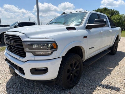 2022 RAM 2500 Laramie Crew Cab 4x4 6'4' Box