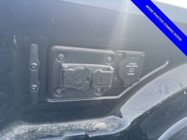 2022 RAM 2500 Laramie Crew Cab 4x4 6'4' Box