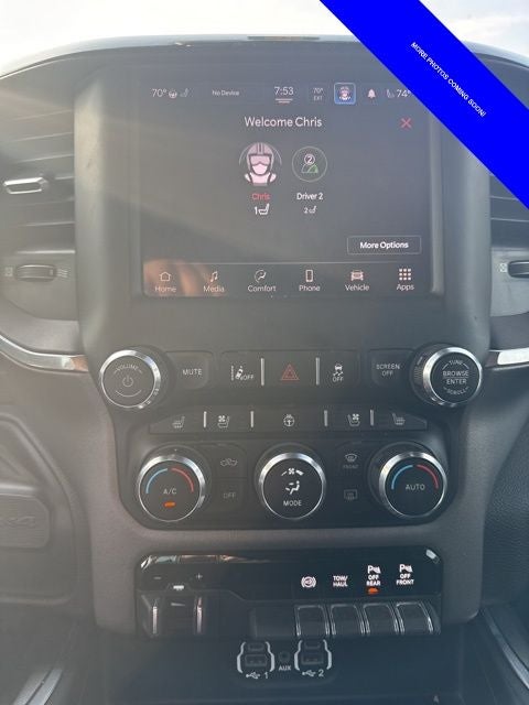 2022 RAM 2500 Laramie Crew Cab 4x4 6'4' Box